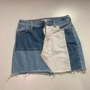 pacSun blue and white color block skirt size 23 lightly worn